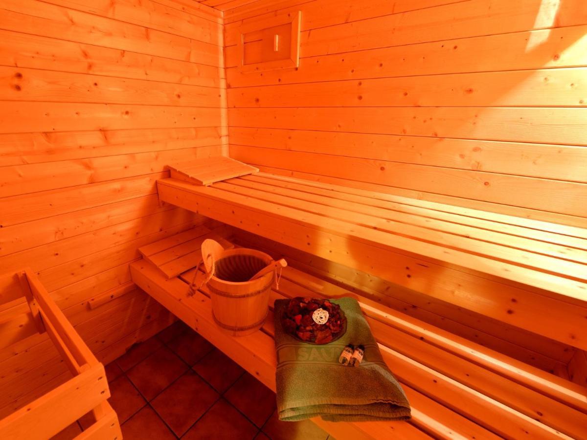 Nice Flat With Sauna Covered Terrace Garden And Tree House For Children Zandt Ngoại thất bức ảnh